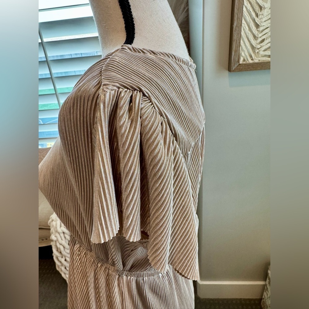 Baltic Born Gold Pleated Maxi Dress – Size M - Picture 3 of 8